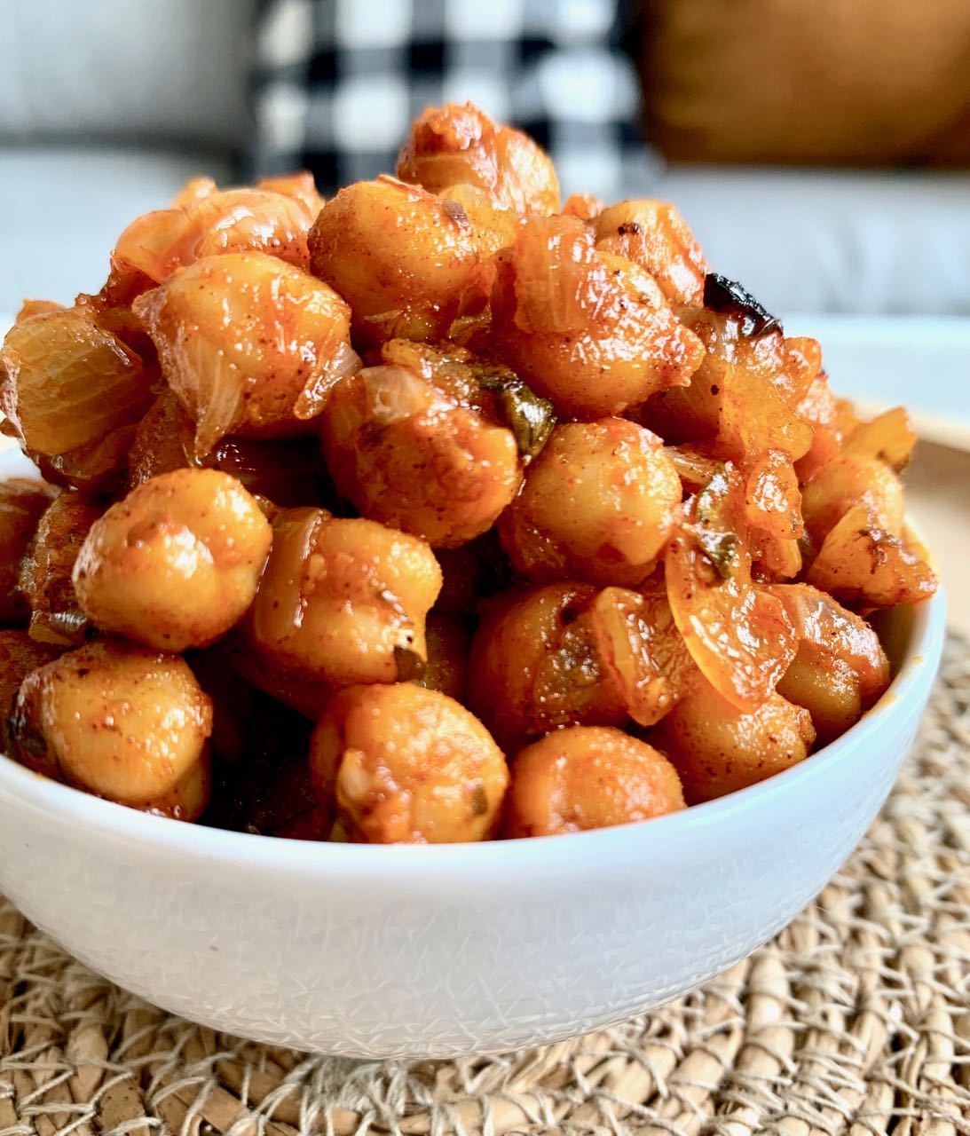 Garbanzos con cebolla y pimentón